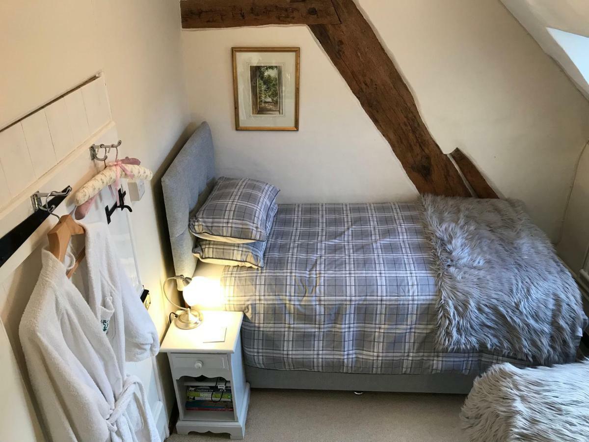 Monkspool B&B Church End Extérieur photo